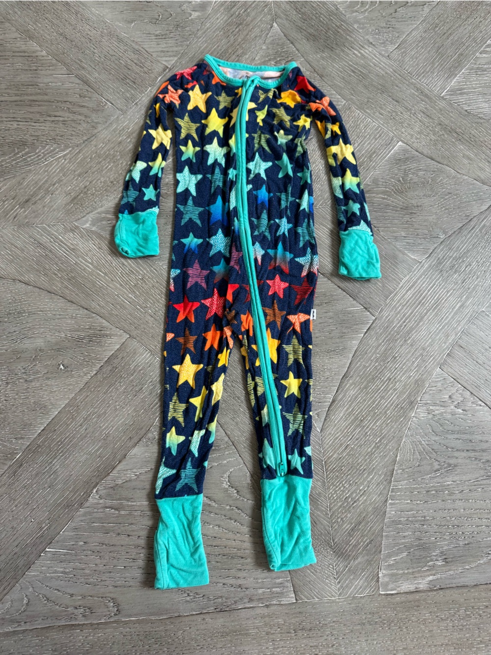 Little Sleepies stars print zippy